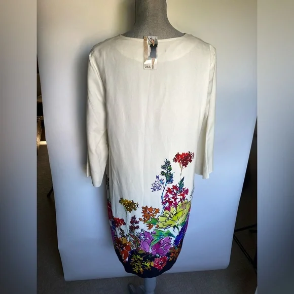 Karen Kane Optic Bloom Floral shift dress - Picture 3 of 9